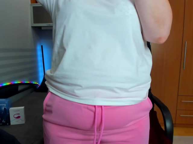 NaomiiWix live webcam show