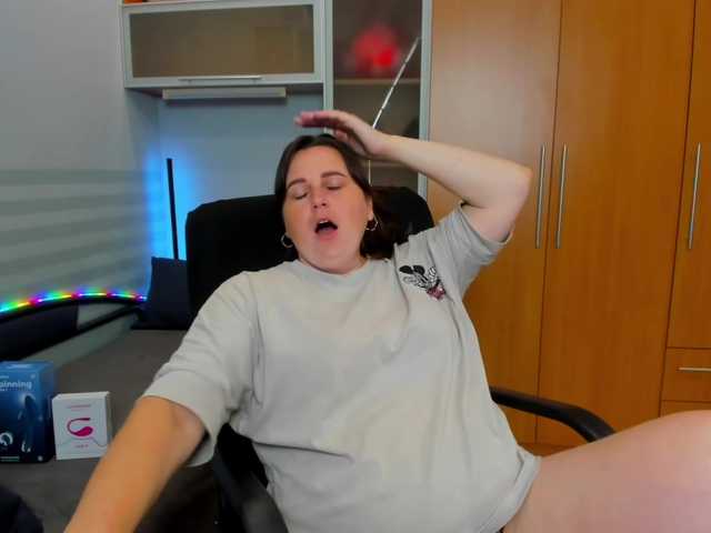 NaomiiWix live cam on BongaCams