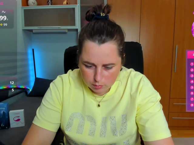 NaomiiWix live webcam show