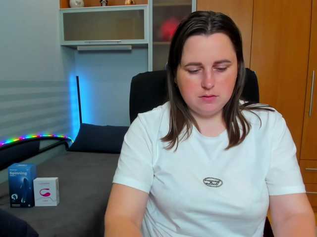 NaomiiWix live webcam show