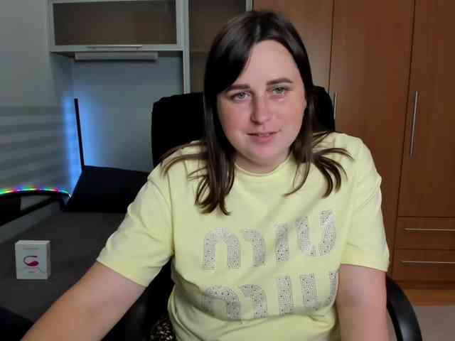 NaomiiWix webcam