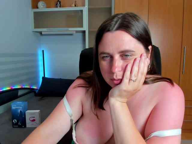 NaomiiWix webcam