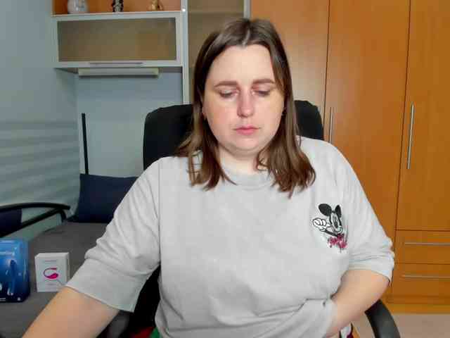 NaomiiWix webcam