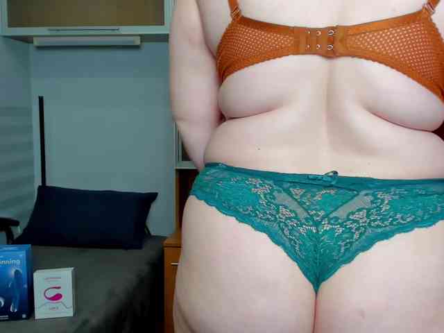 NaomiiWix webcam