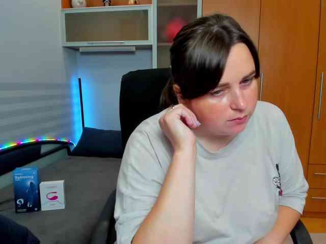 NaomiiWix webcam