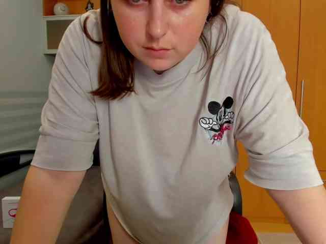 NaomiiWix webcam