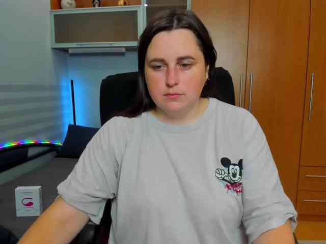 NaomiiWix webcam