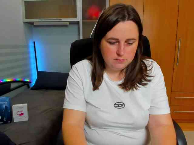 NaomiiWix webcam