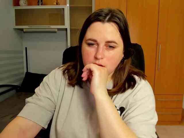 NaomiiWix webcam