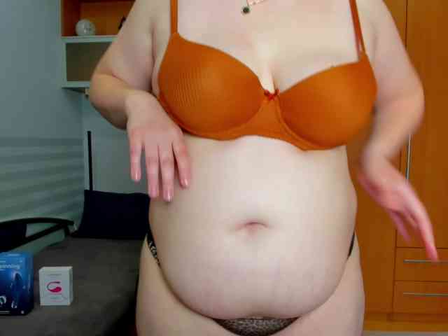 NaomiiWix webcam