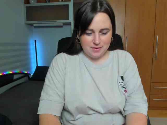 NaomiiWix webcam