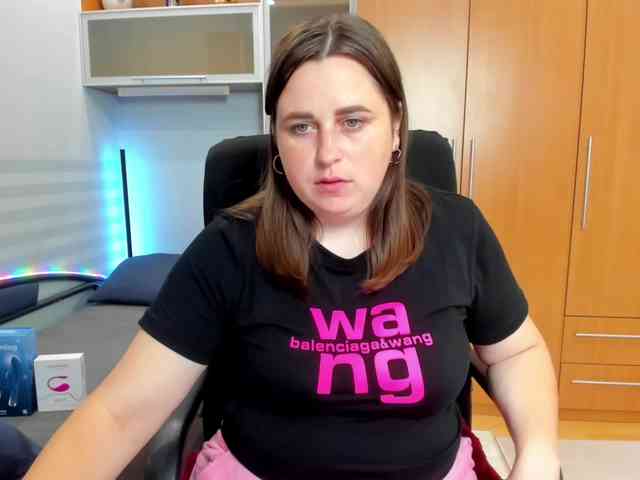 NaomiiWix webcam