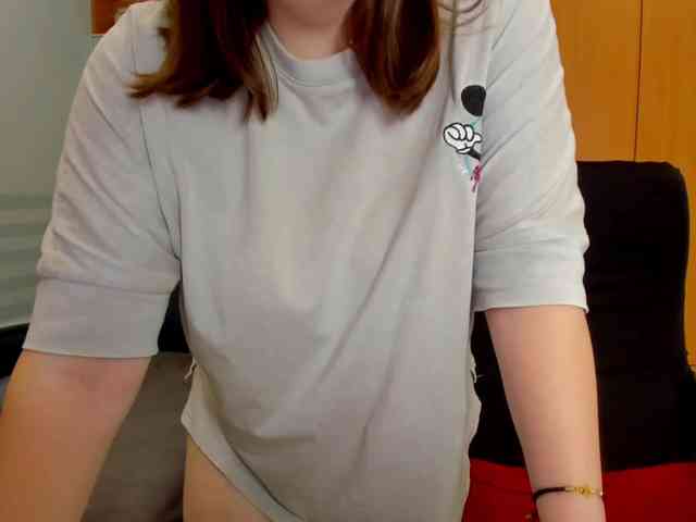 NaomiiWix webcam