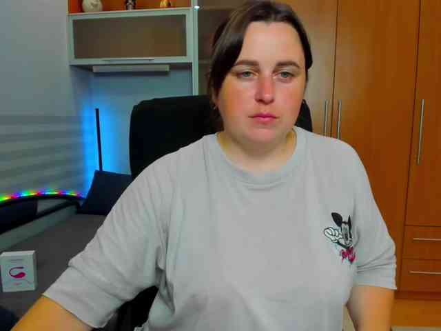 NaomiiWix webcam