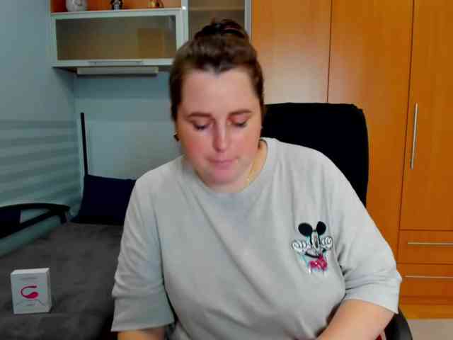 NaomiiWix webcam