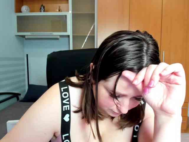 NaomiiWix webcam