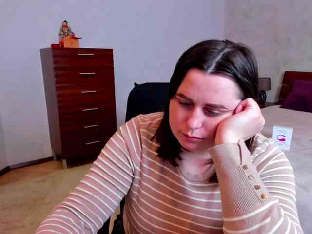 NaomiiWix Live Webcam on BongaCams