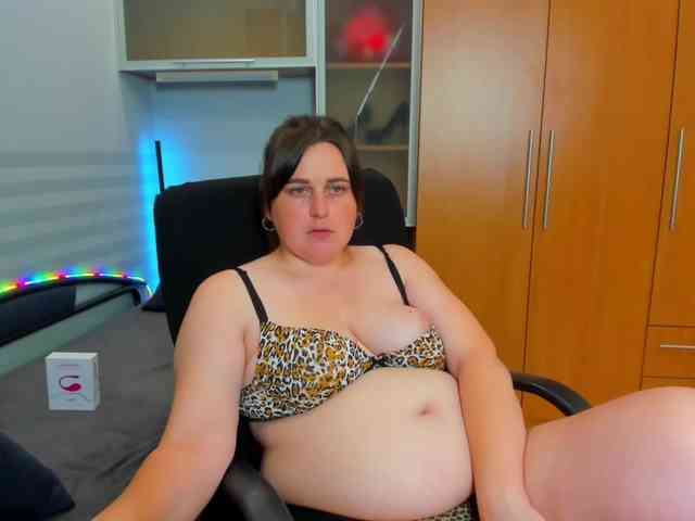 NaomiiWix webcam