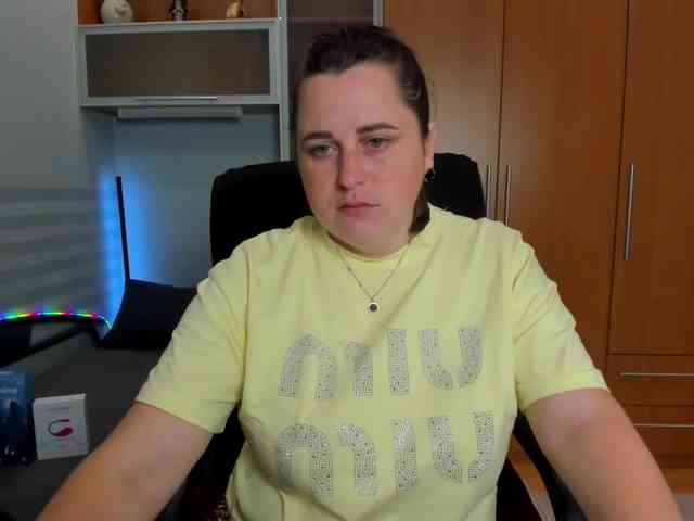 NaomiiWix webcam