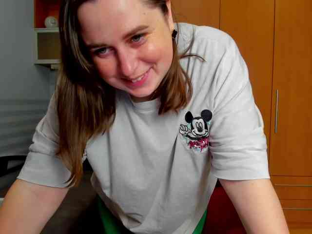 NaomiiWix webcam