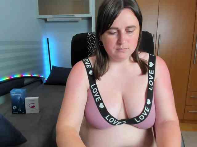 NaomiiWix webcam