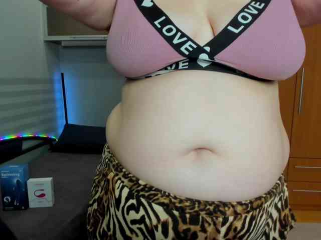 NaomiiWix webcam