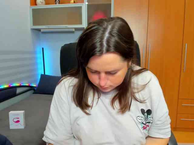 NaomiiWix webcam