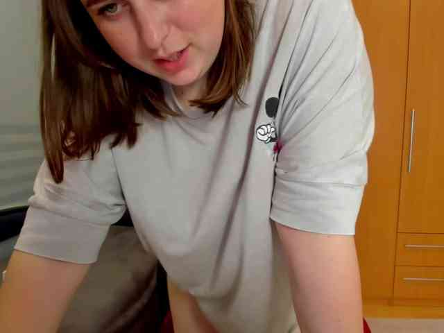 NaomiiWix webcam