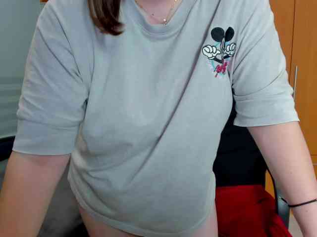 NaomiiWix webcam