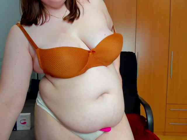 NaomiiWix webcam