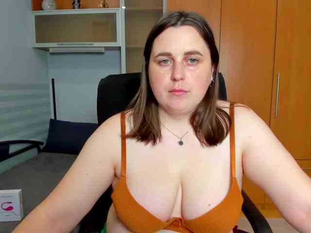 NaomiiWix webcam