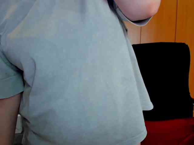 NaomiiWix webcam