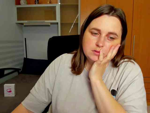NaomiiWix webcam