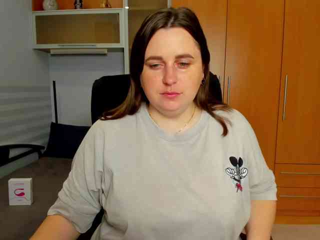 NaomiiWix webcam