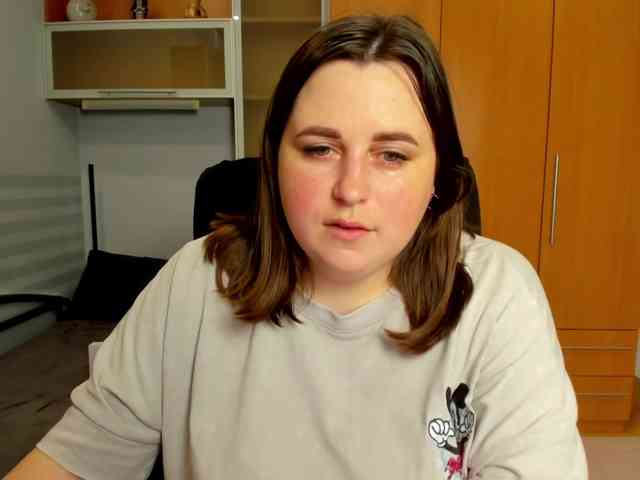 NaomiiWix webcam