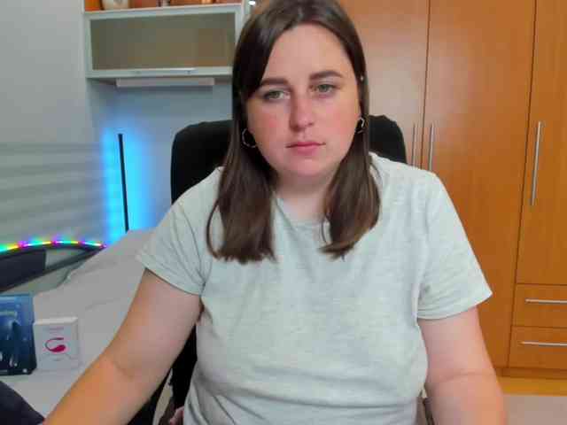 NaomiiWix webcam