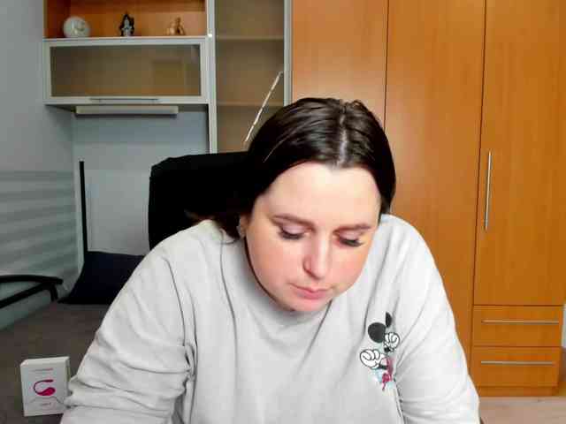 NaomiiWix webcam