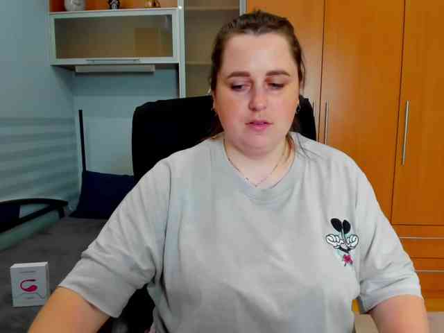 NaomiiWix webcam