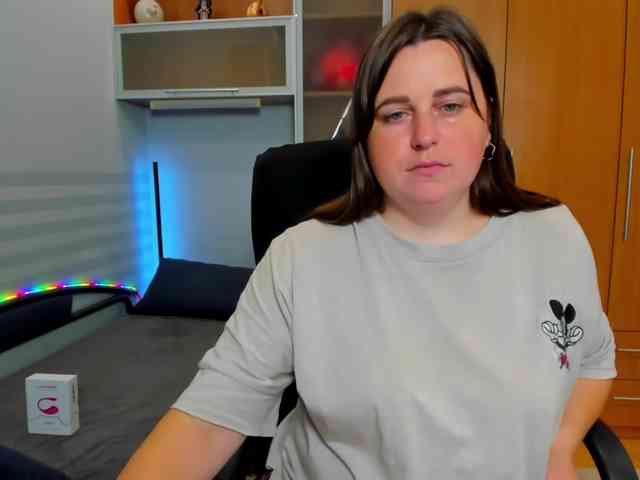 NaomiiWix webcam