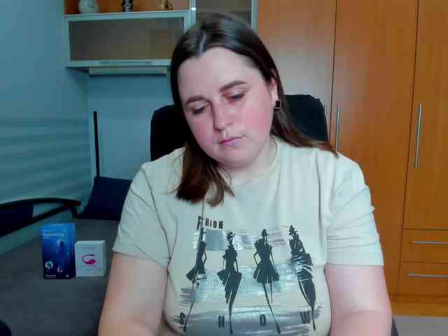 NaomiiWix webcam