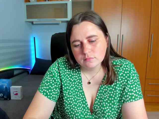 NaomiiWix webcam