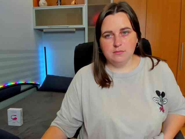 NaomiiWix webcam