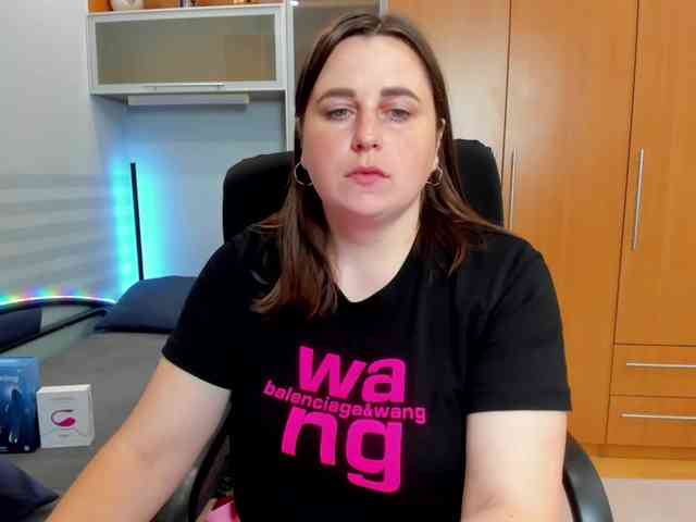 NaomiiWix webcam