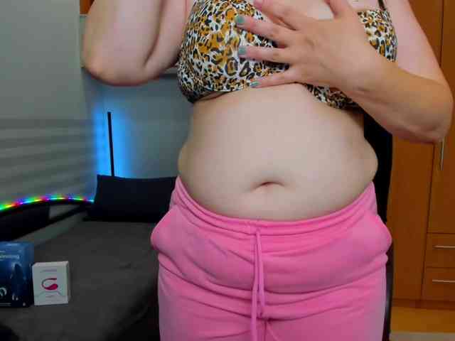 NaomiiWix webcam