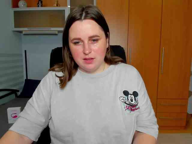 NaomiiWix webcam