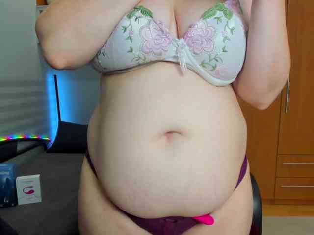 NaomiiWix webcam