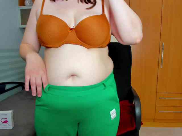 NaomiiWix webcam