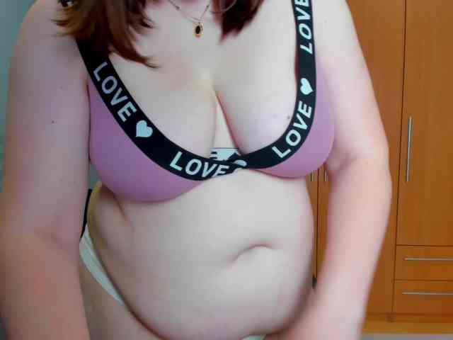 NaomiiWix webcam