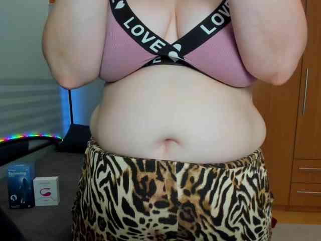 NaomiiWix webcam