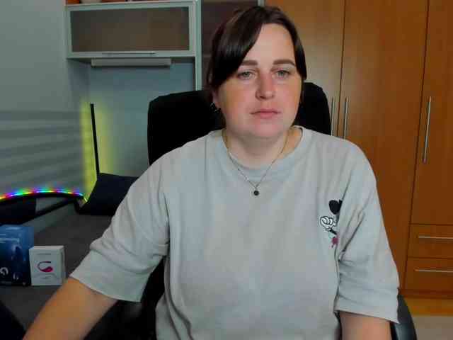 NaomiiWix webcam